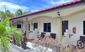 Dhania Cenang Beach Motel